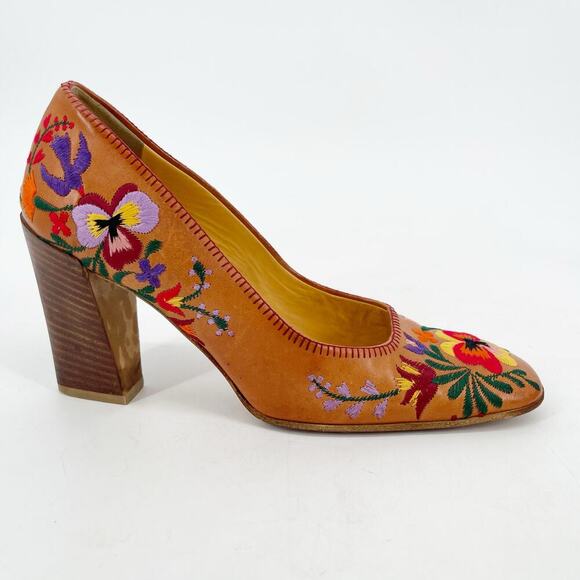 Miu Miu Vintage Tan Leather Floral Embroidered Square Toe Block Heel Pump IT 36 - Picture 2 of 10